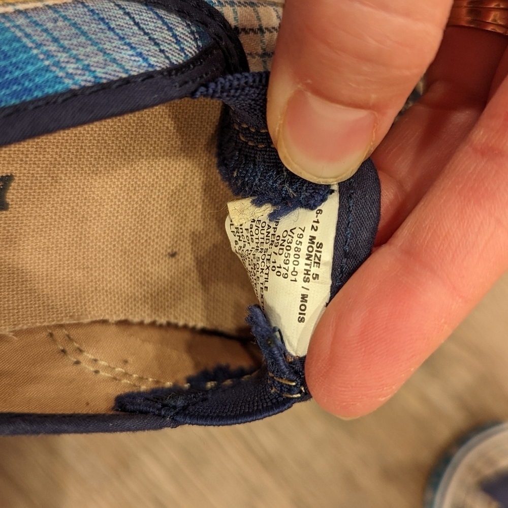 NWOT Old Navy Toddler Slip on Shoes - Picture 5 of 5